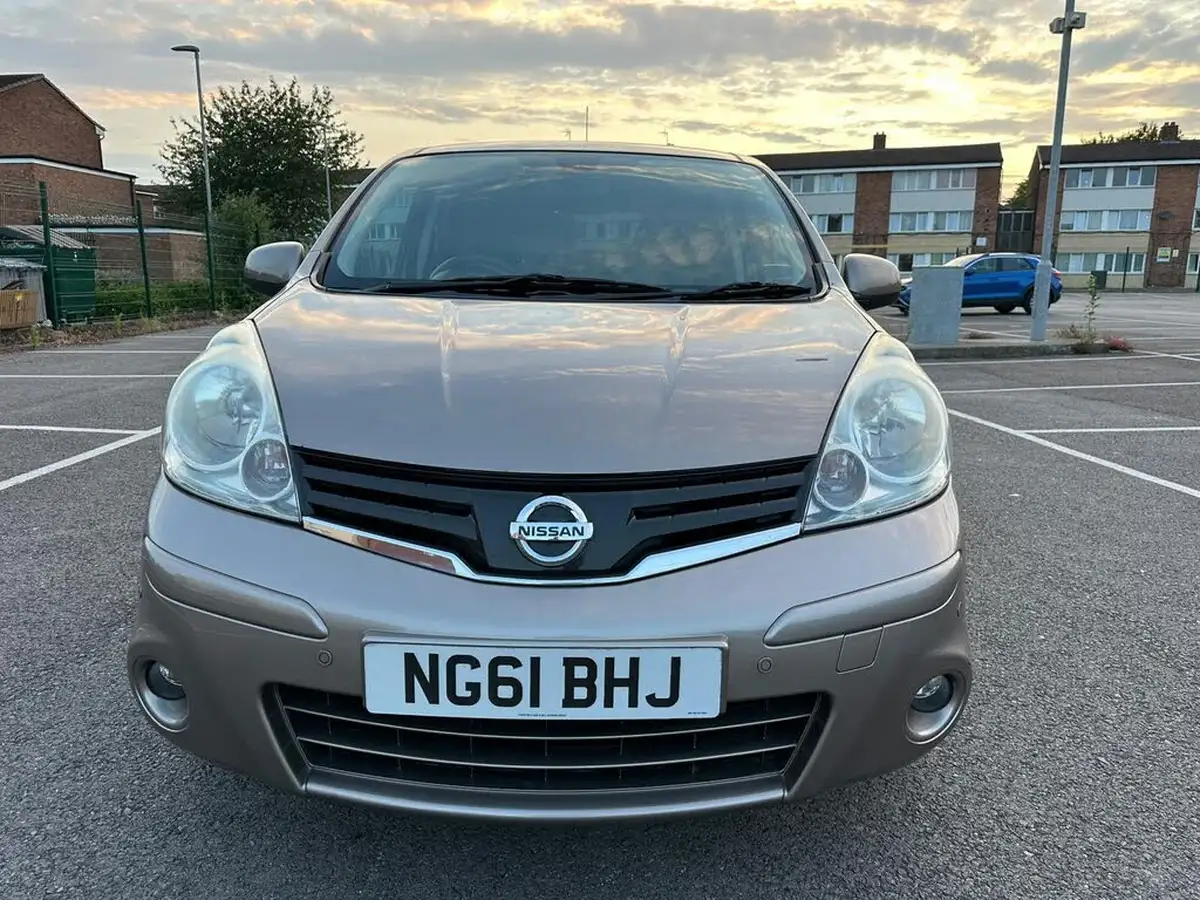 2011-nissan-note-16-n-tec-auto-big-2