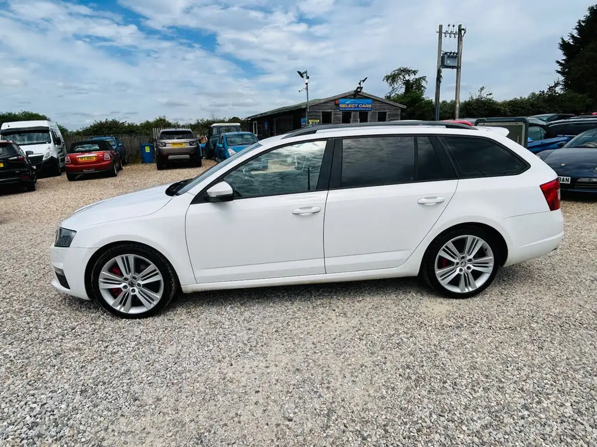 2013-skoda-octavia-20tdi-vrs-184ps-estate-big-5