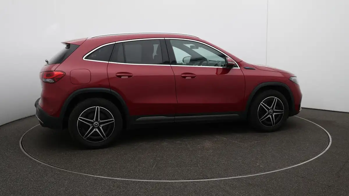 2023-mercedes-benz-eqa-e-eqa-300-amg-line-big-53