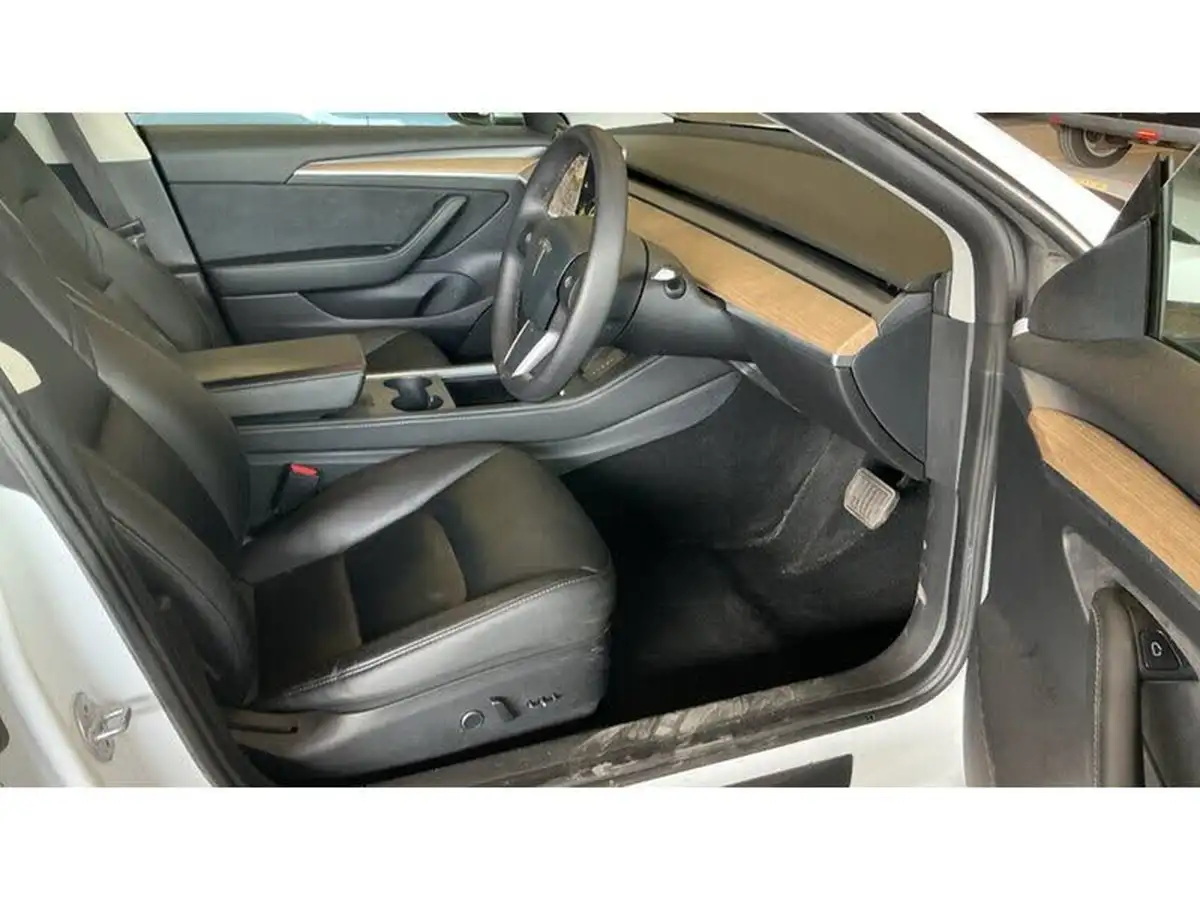 2021-tesla-model-3-e-standard-plus-big-2