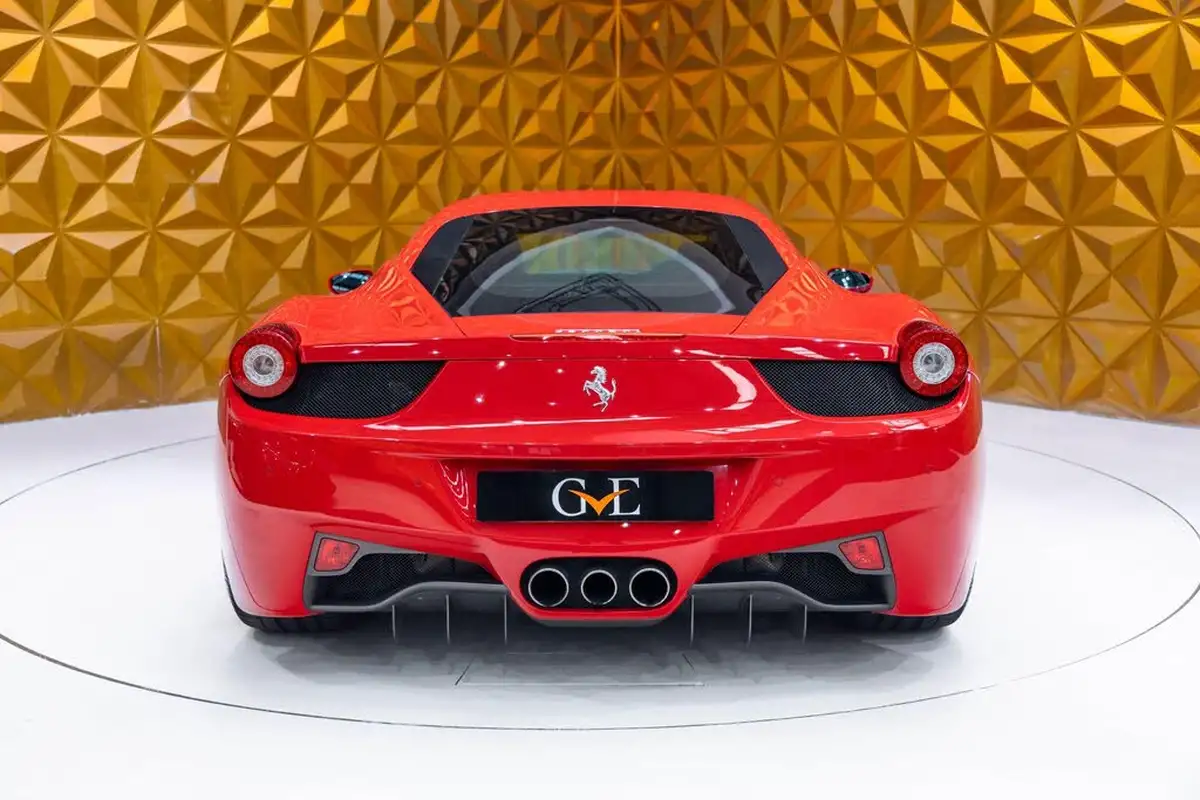 2012-ferrari-458-45-italia-big-29