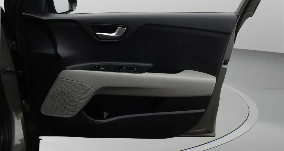 2018-kia-stonic-10-t-gdi-4-big-15