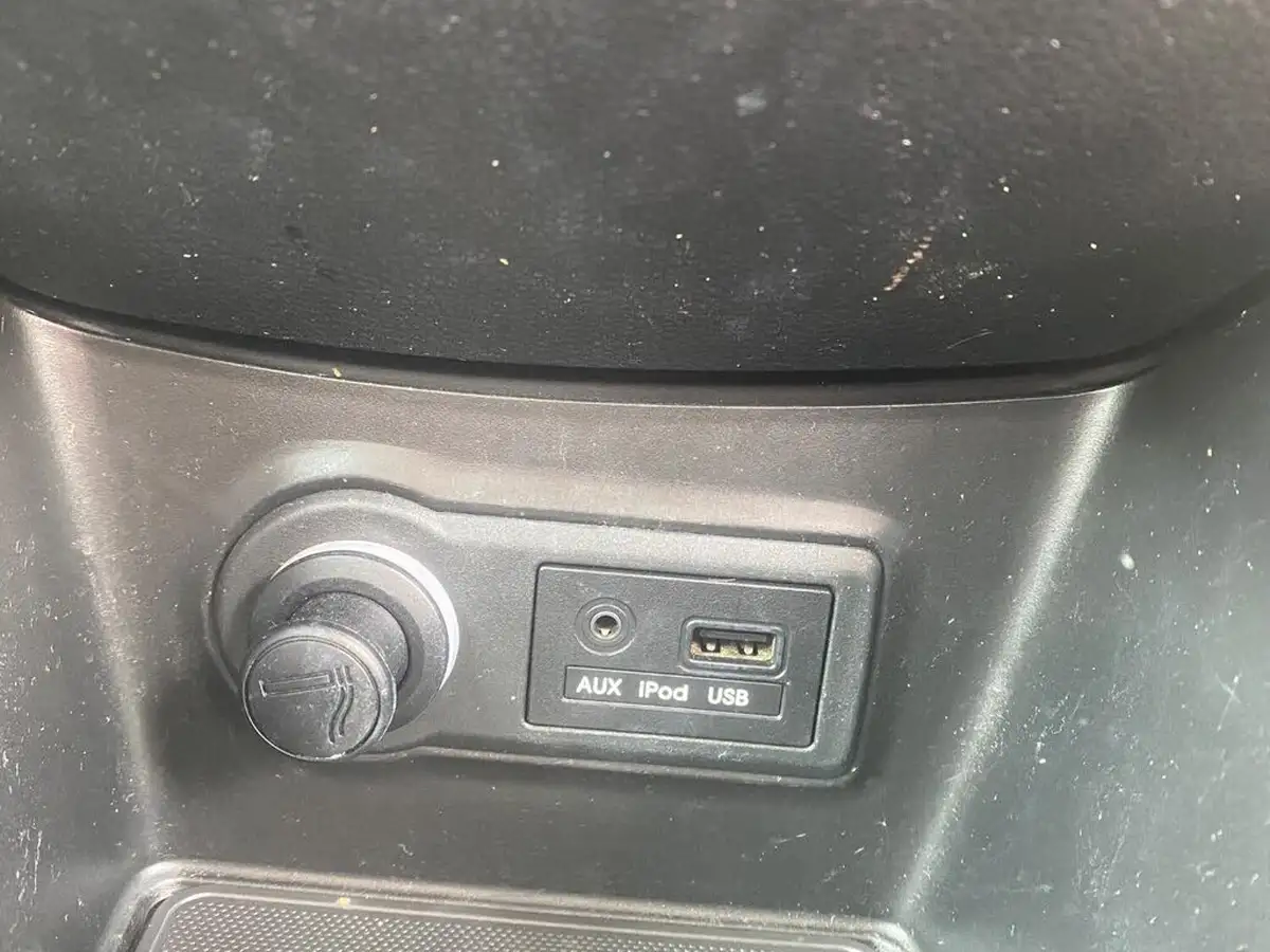 2012-hyundai-ix20-14-classic-big-5