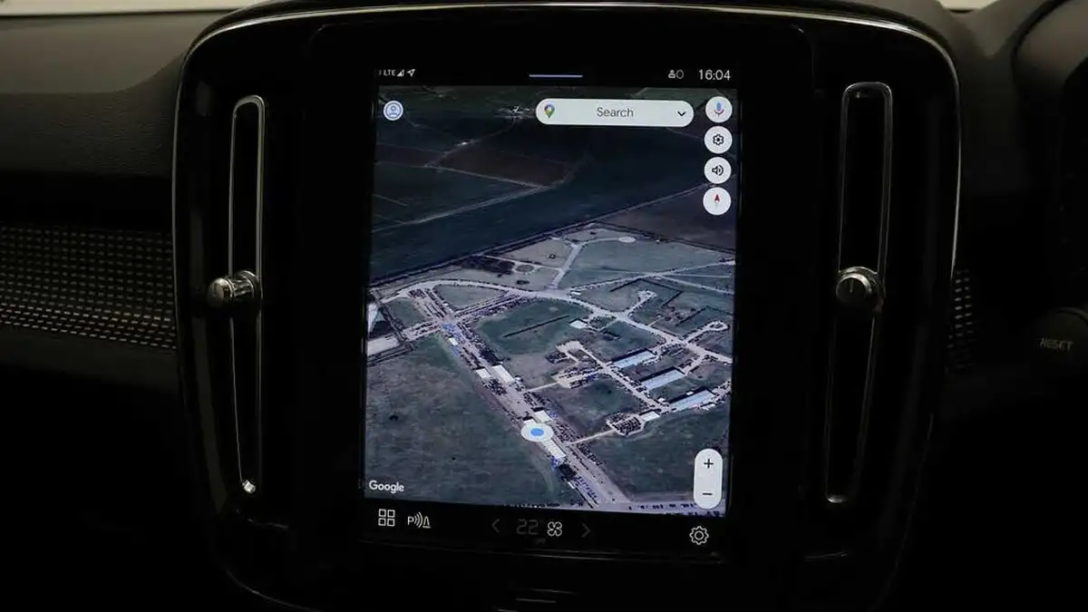 2022-volvo-xc40-e-twin-recharge-big-58