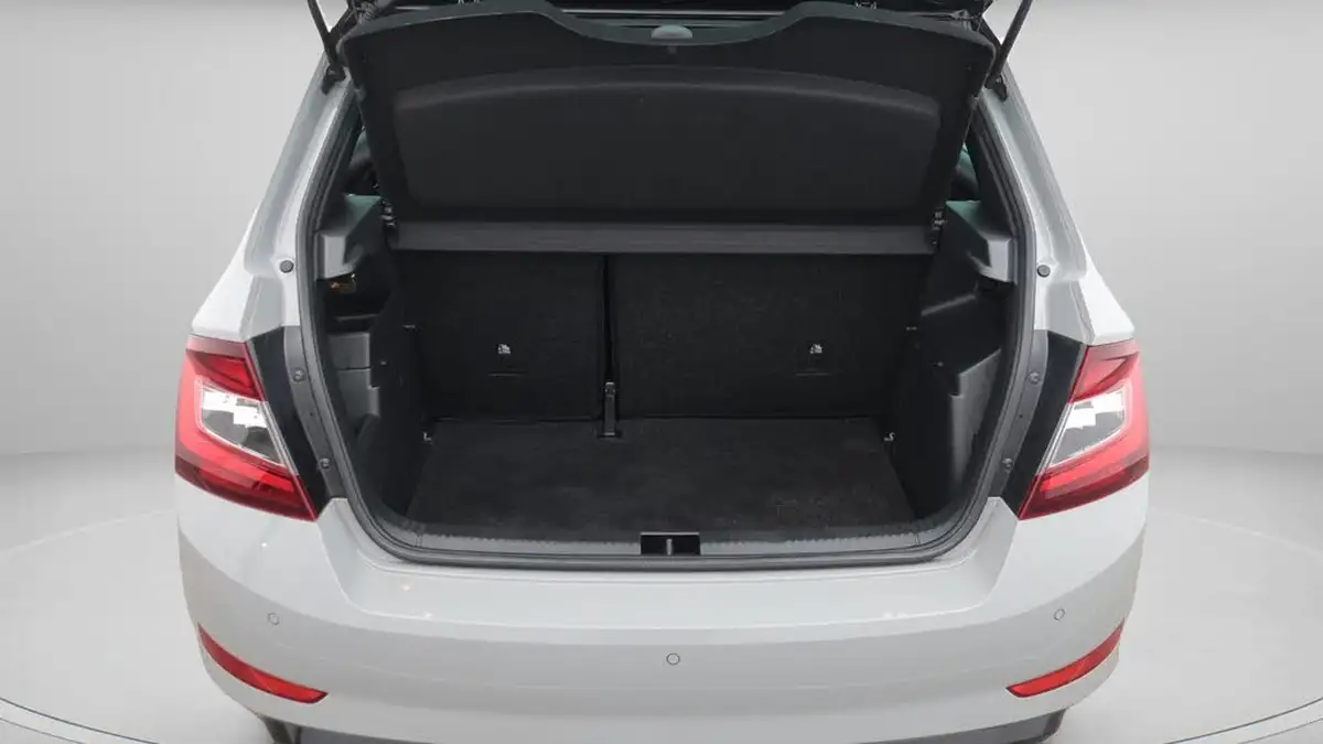 2021-skoda-fabia-10-tsi-monte-carlo-95ps-hatchback-dsg-big-16