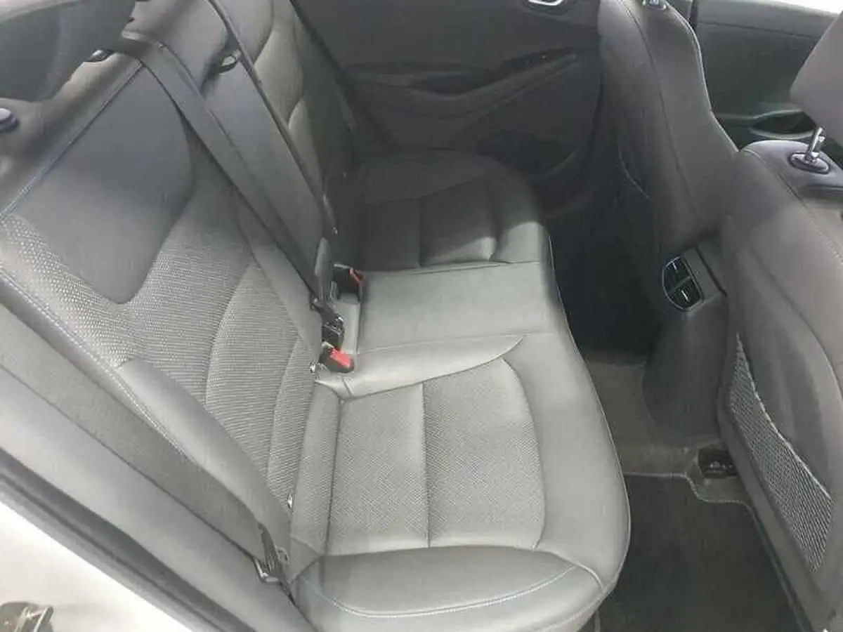 2019-hyundai-ioniq-16-gdi-premium-se-hybrid-big-8