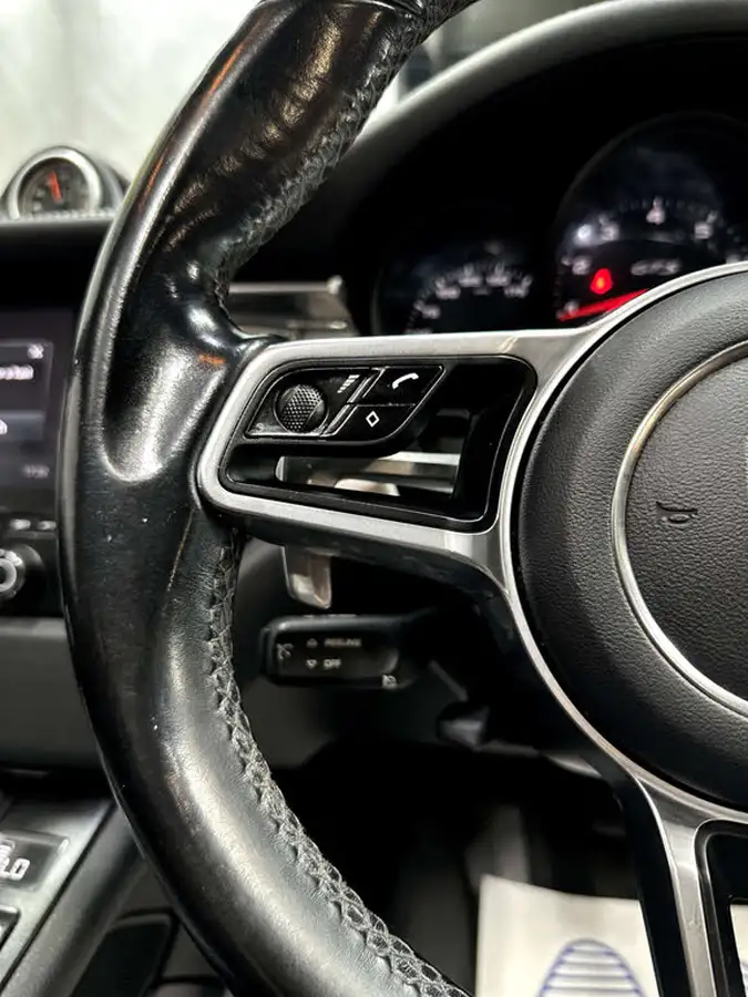 2016-porsche-macan-30-gts-big-49