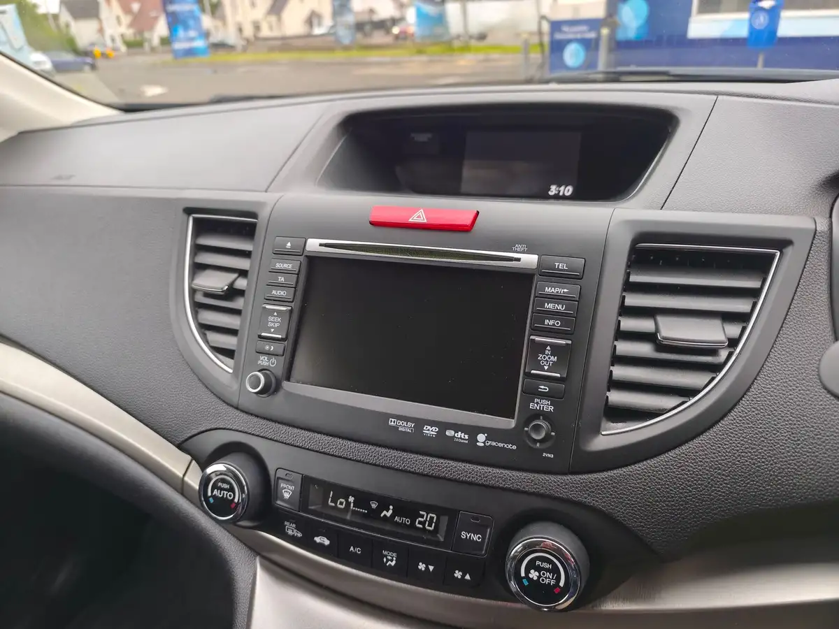 2014-honda-cr-v-16td-sr-dab-audio-big-15