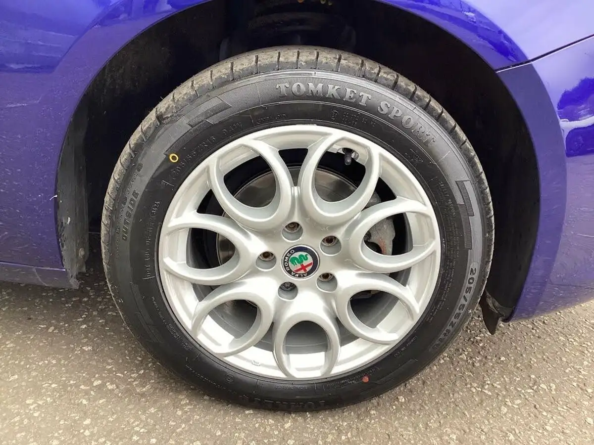 2020-alfa-romeo-giulietta-14-tb-super-big-11