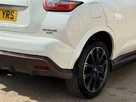2015-nissan-juke-16-nismo-rs-218ps-small-27