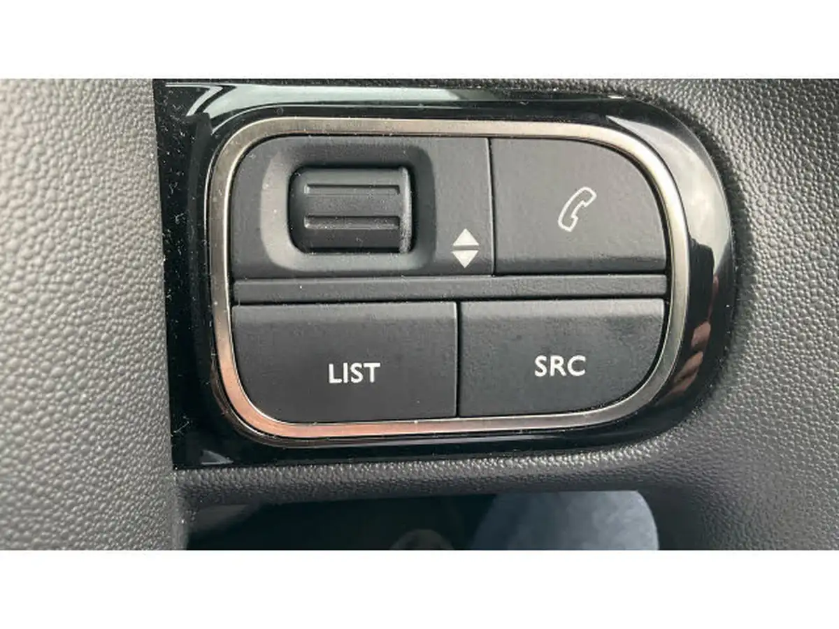 2023-citroen-c3-12-puretech-c-series-edition-83ps-ss-big-33