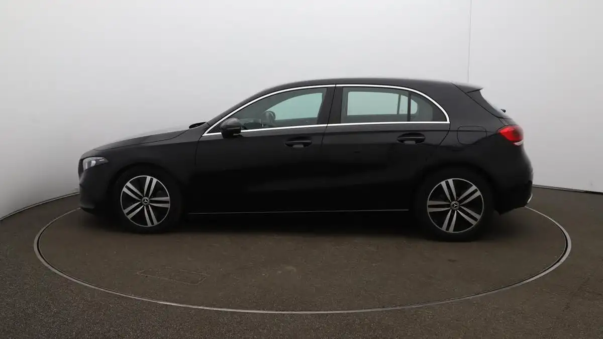 2022-mercedes-benz-a-class-20d-a180d-sport-hatchback-5d-8g-dct-big-63