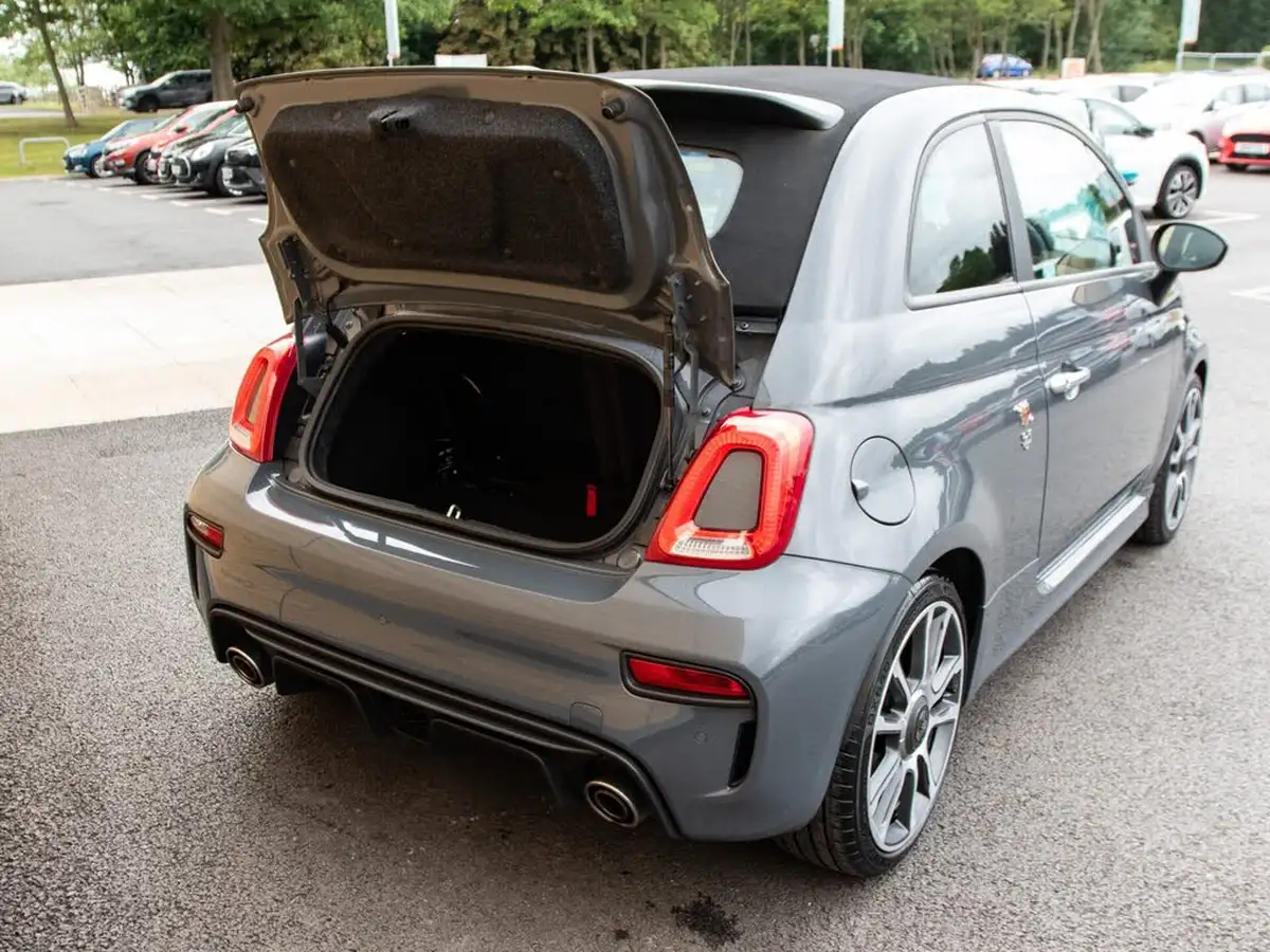 2021-abarth-595c-14-tjet-turismo-big-37