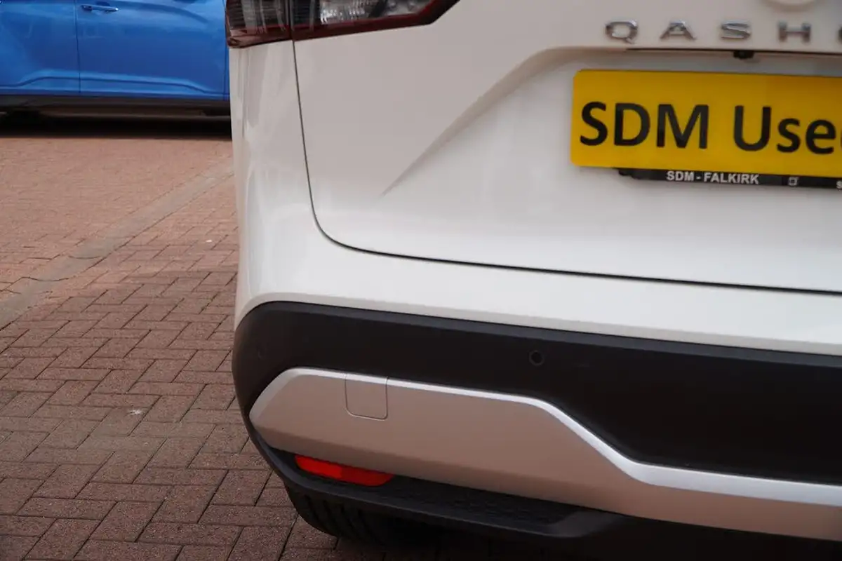 2022-nissan-qashqai-13-dig-t-tekna-140ps-mild-hybrid-big-12