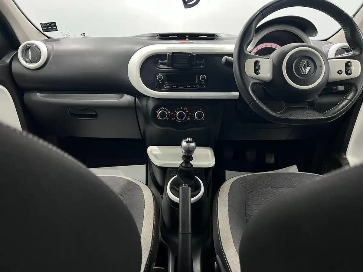 2015-renault-twingo-09-tce-dynamique-energy-ss-big-37