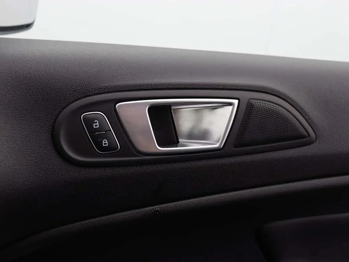 2022-ford-ecosport-10t-titanium-big-47