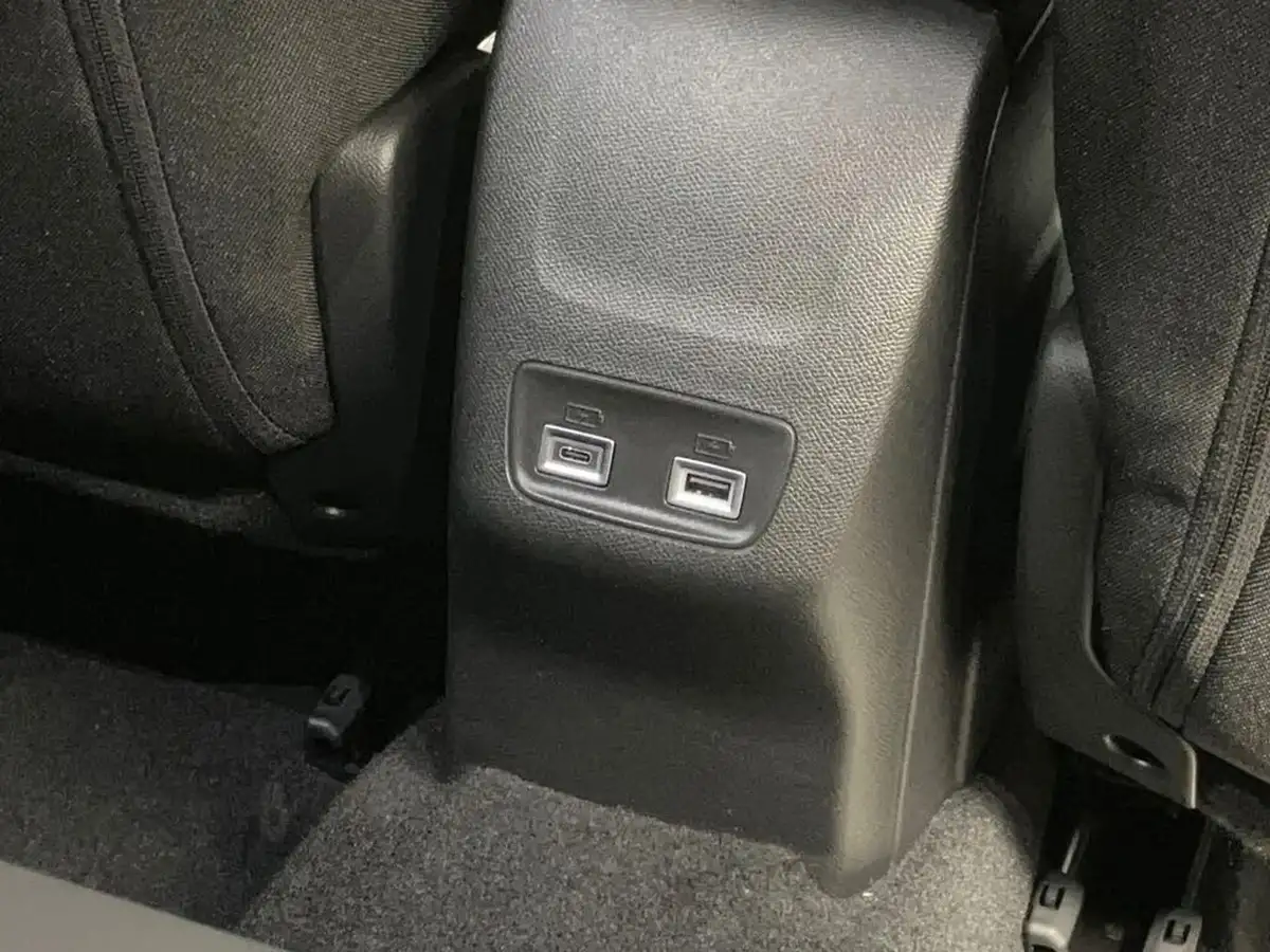 2024-peugeot-2008-suv-12-puretech-allure-130ps-eat8-big-26