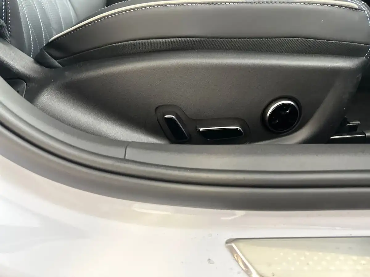 2025-byd-seal-e-design-big-29