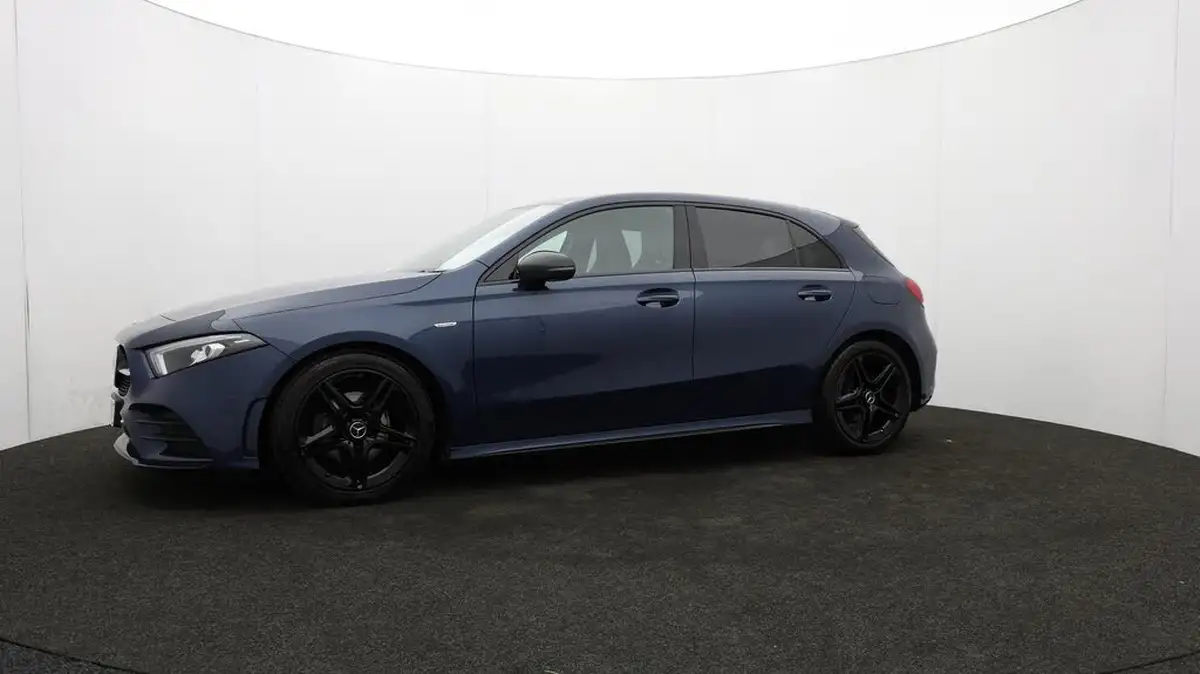 2022-mercedes-benz-a-class-13-a180-amg-line-executive-edition-hatchback-5d-7g-dct-big-67