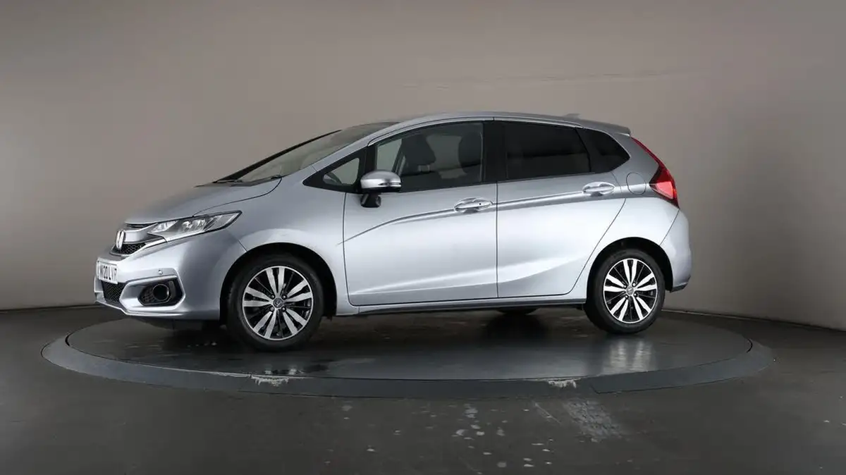 2020-honda-jazz-13-i-vtec-ex-navi-big-38