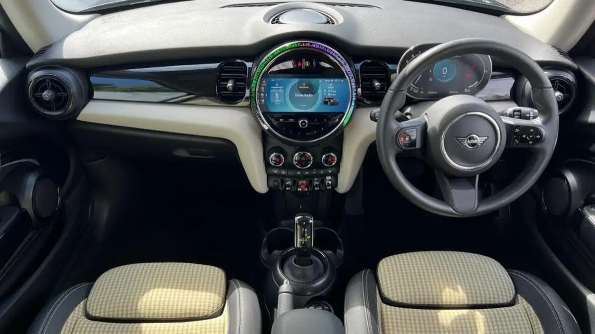2023-mini-cooper-15-cooper-classic-premium-auto-hatchback-3d-auto-big-3