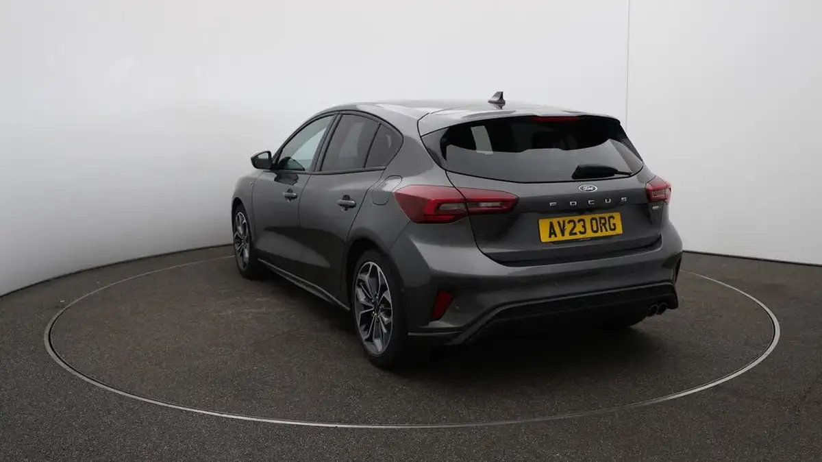 2023-ford-focus-10t-st-line-x-125ps-hybrid-mhev-hatchback-powershift-big-61