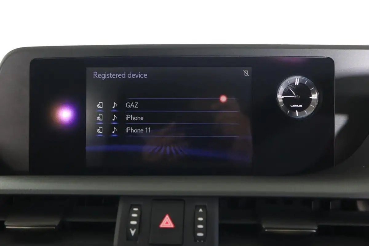 2019-lexus-es-300h-25-f-sport-big-47