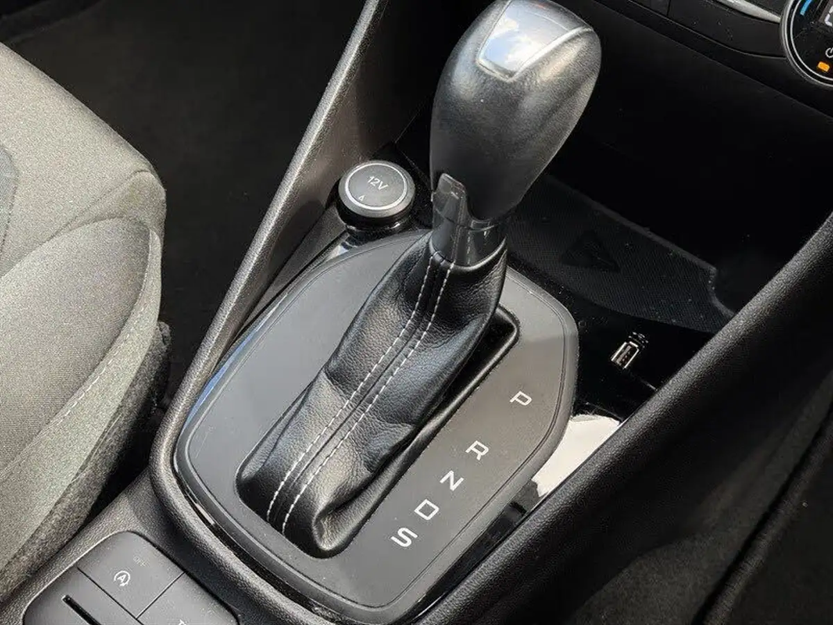 2018-ford-fiesta-10t-titanium-100ps-5d-powershift-big-14