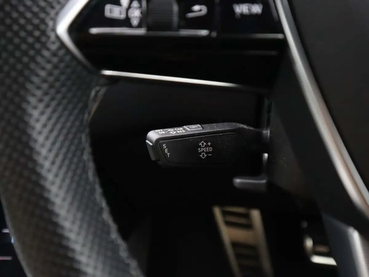 2021-audi-a6-avant-20-40-tdi-s-line-big-33