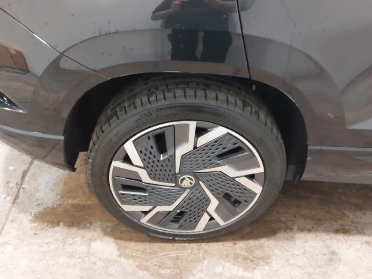 2024-skoda-karoq-20tdi-sportline-4x4-dsg-big-15