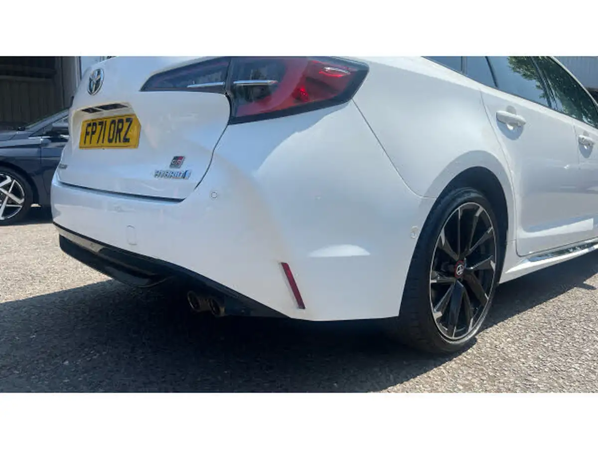 2022-toyota-corolla-20-vvt-i-gr-sport-181bhp-18in-alloy-wheelstrk-touring-sports-big-24