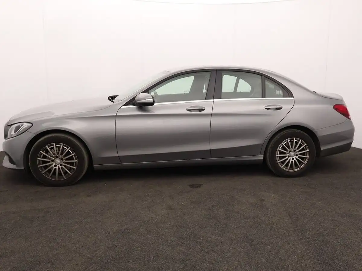2015-mercedes-benz-c-class-21cdi-c220-se-executivess-saloon-4d-big-5