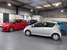 2011-toyota-aygo-10-aygo-ice-5d-small-3