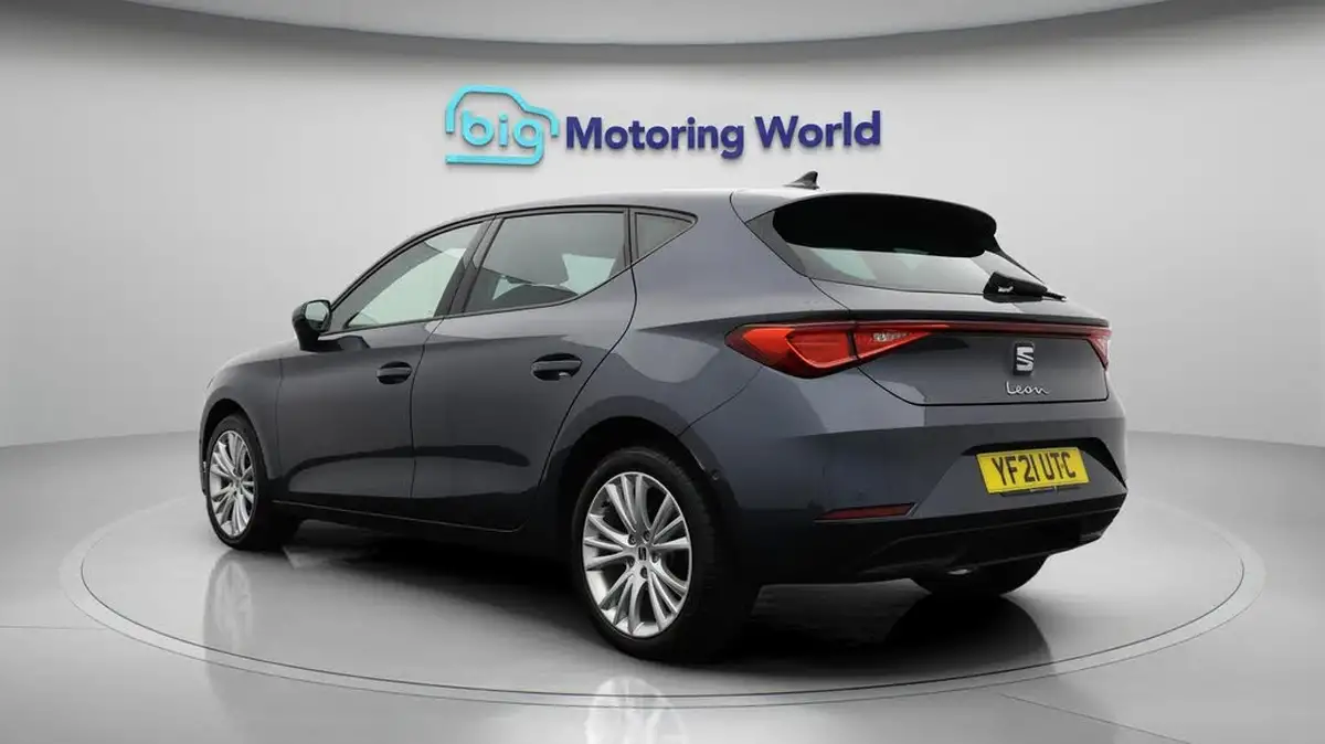 2021-seat-leon-15-tsi-evo-se-dynamic-hatchback-big-5
