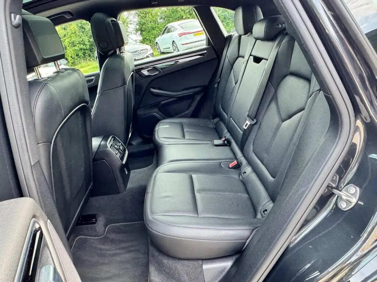 2019-porsche-macan-30-v6-s-big-8