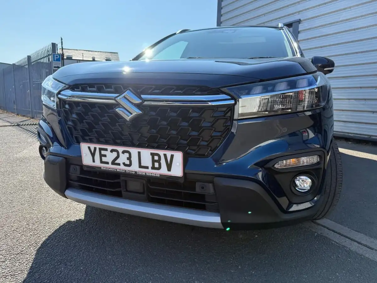 2023-suzuki-s-cross-15-ultra-allgrip-big-3