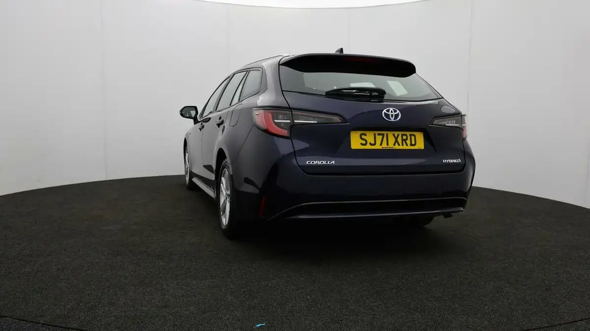2021-toyota-corolla-18-vvt-i-icon-spare-wheel-touring-sports-5d-big-29
