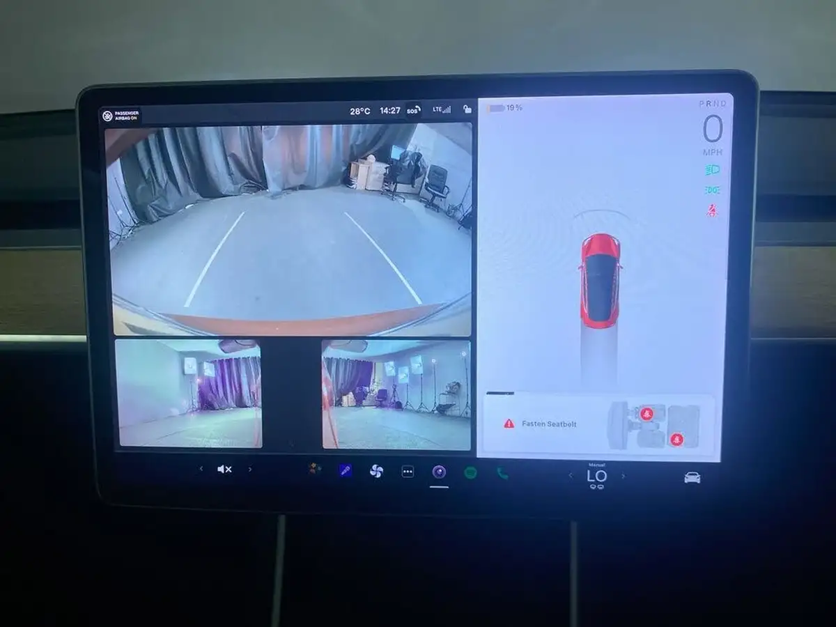 2020-tesla-model-3-e-standard-plus-big-31