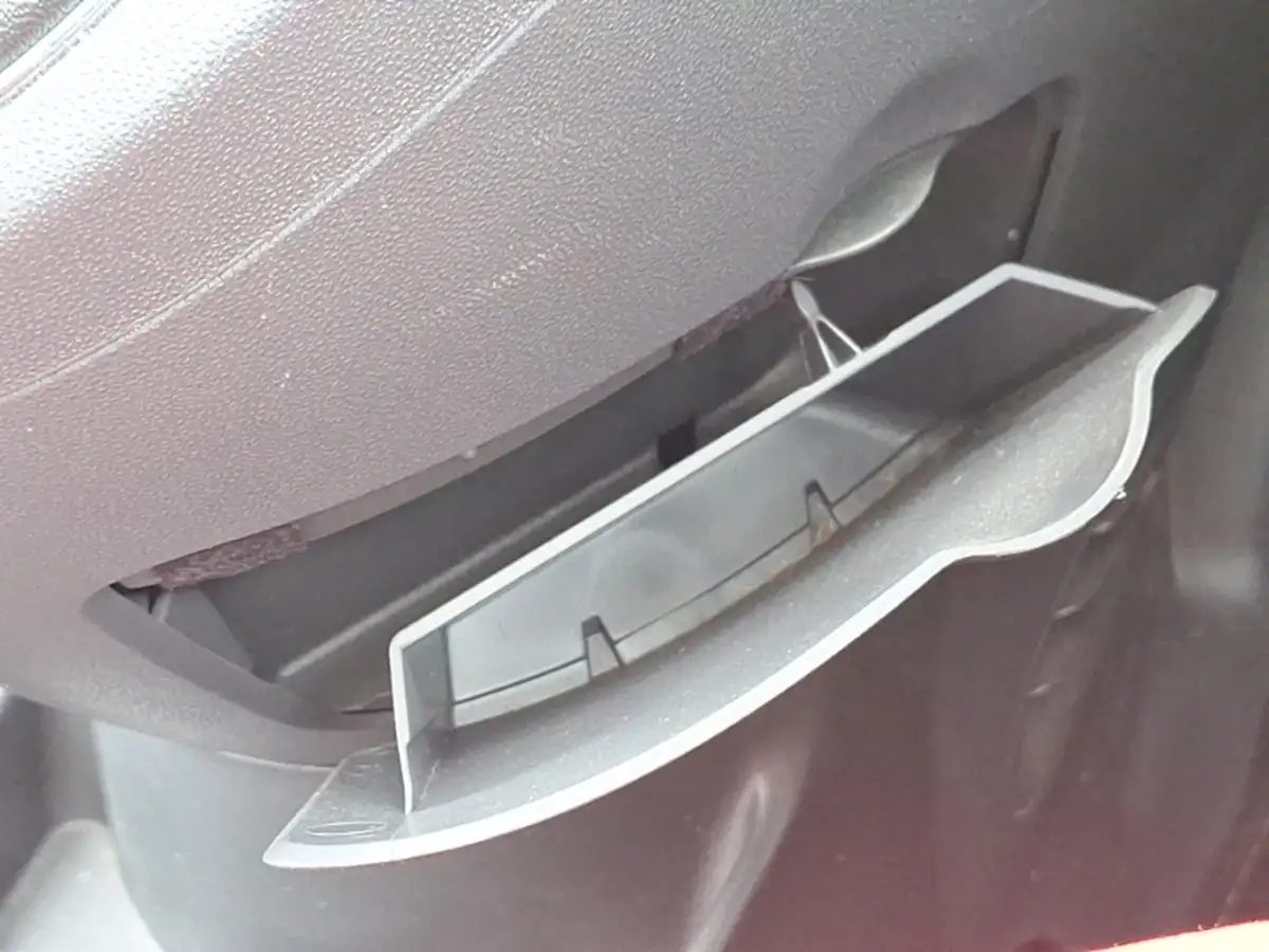 2014-fiat-500-12-lounge-big-15