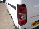 2021-peugeot-partner-15-bluehdi-1000-professional-100ps-eu6dt-panel-small-14