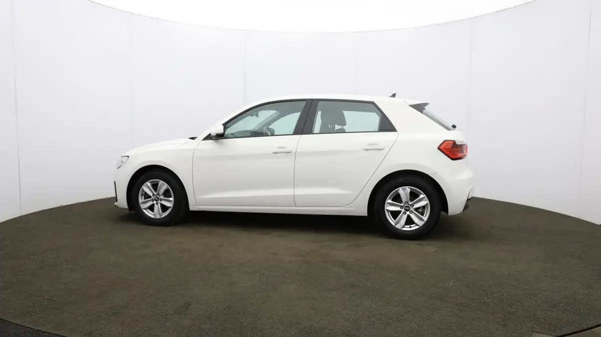2021-audi-a1-10-30-tfsi-technik-110ps-big-62