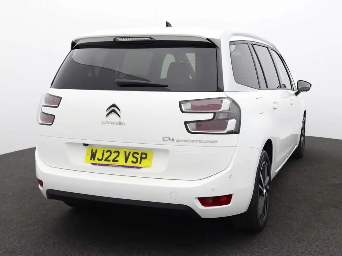 2022-citroen-grand-c4-spacetourer-12-puretech-shine-big-5