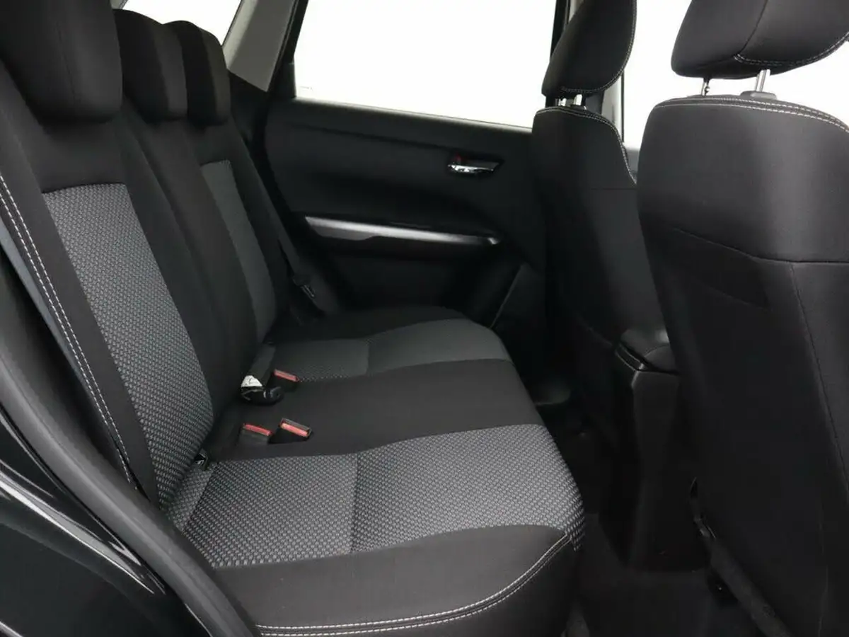 2021-suzuki-vitara-14-boosterjet-sz-t-big-10