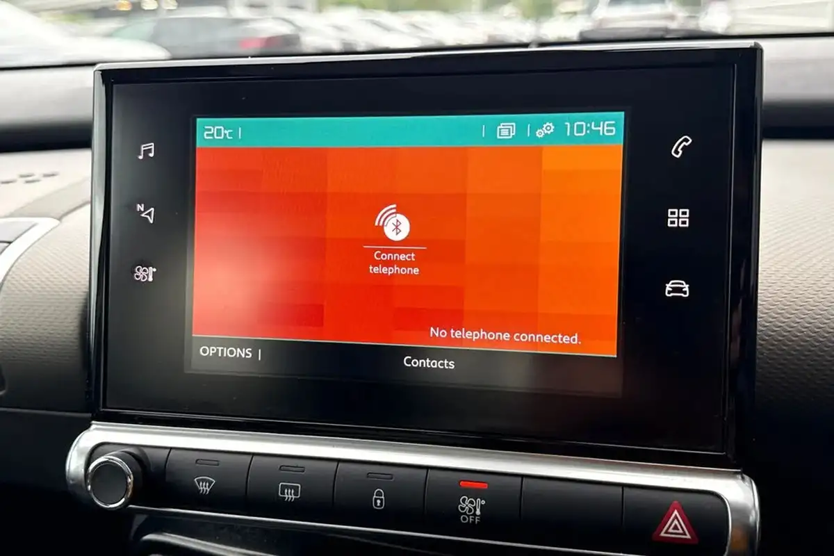 2018-citroen-c4-cactus-16bluehdi-flair-big-46