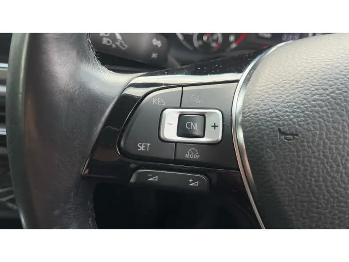 2021-volkswagen-polo-10-tsi-match-dsg-big-22