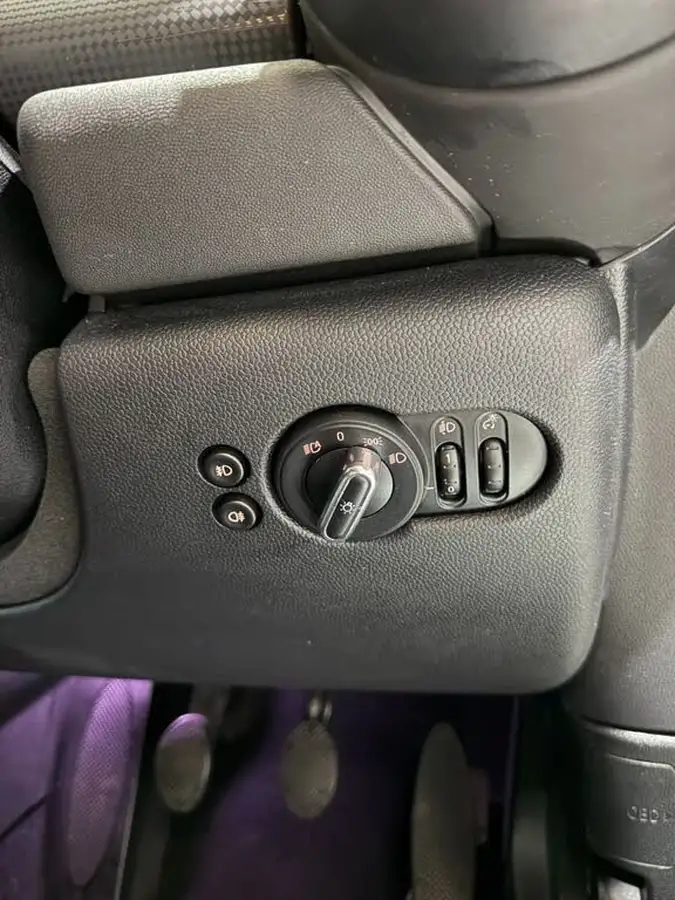 2015-mini-cooper-15-cooper-3d-big-25