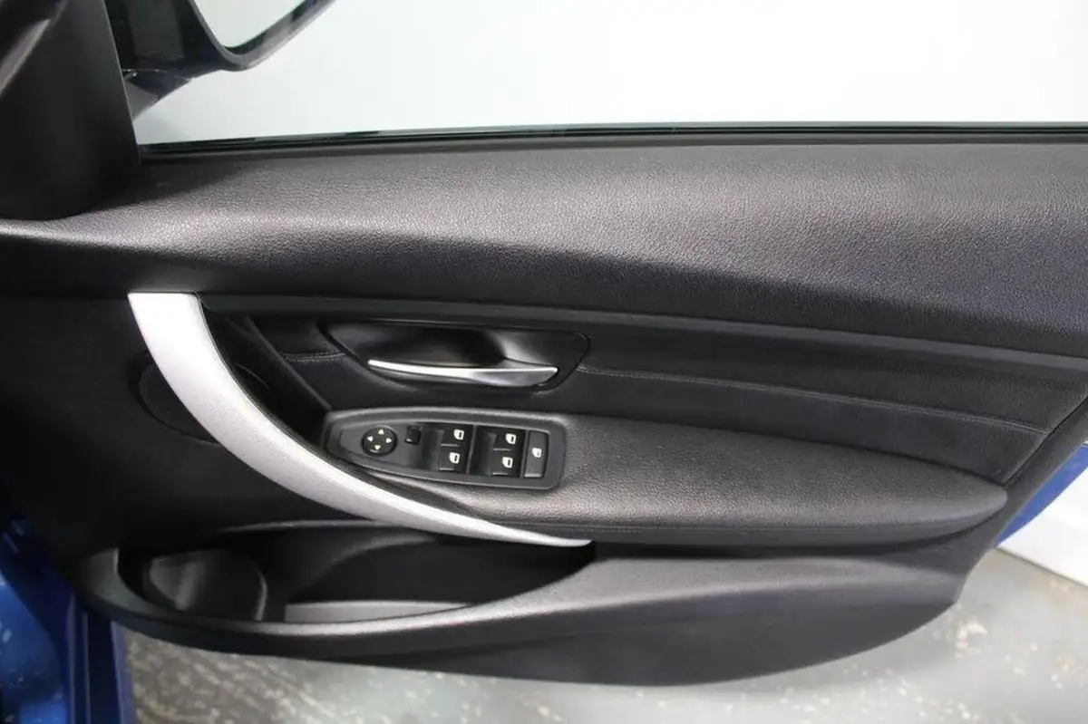 2014-bmw-3-series-20td-320d-m-sport-184bhp-ss-saloon-4d-auto-big-50