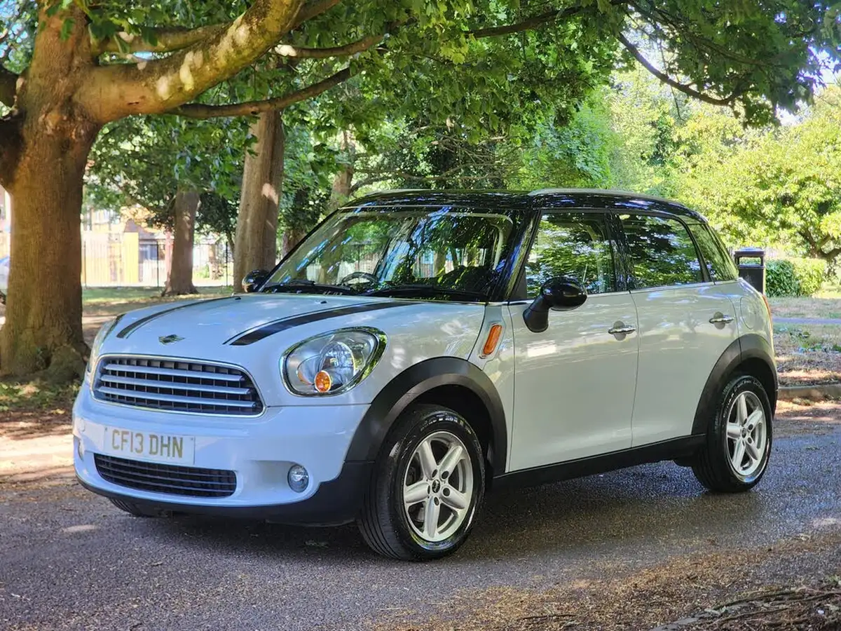 2013-mini-countryman-16-cooper-pepper-big-20