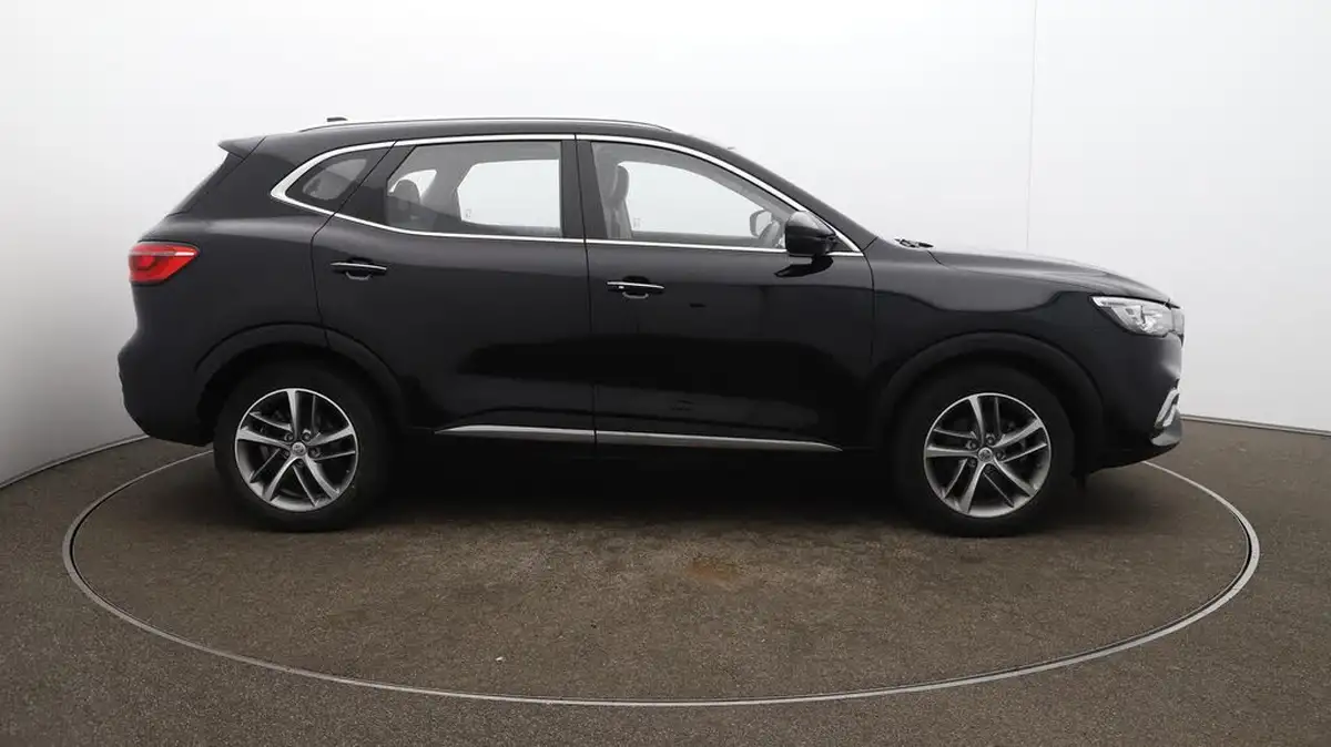 2022-mg-hs-15t-gdi-excite-162ps-dct-big-37