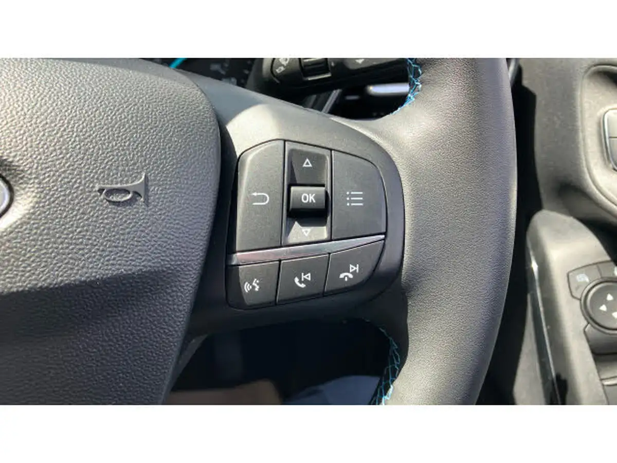 2022-ford-fiesta-10t-active-100ps-big-25